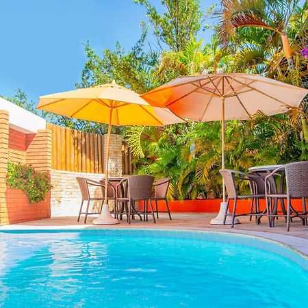 Garbos Soleil Hotel นาตาล ภายนอก รูปภาพ